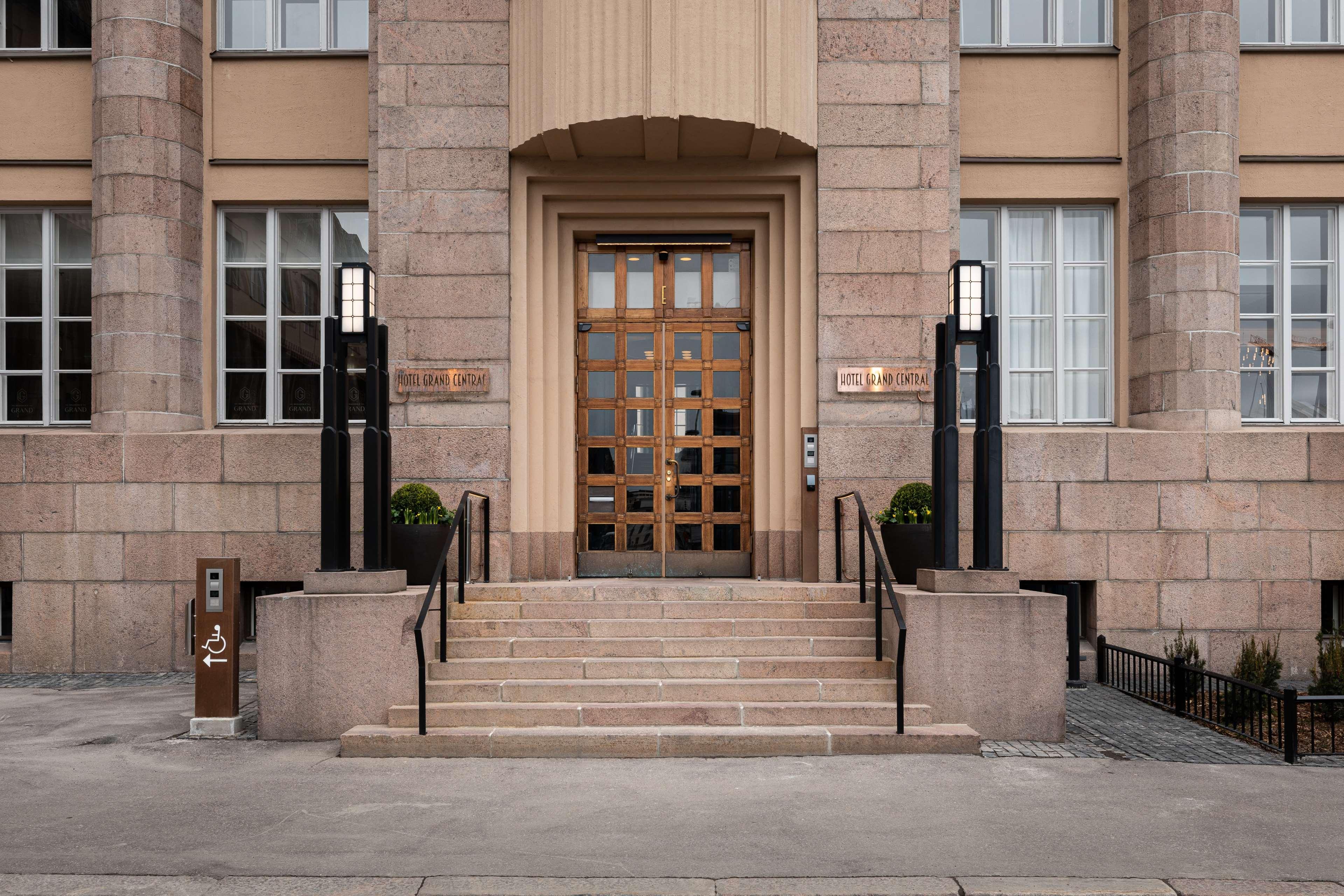 Hotel Scandic Grand Central Helsinki Exterior foto